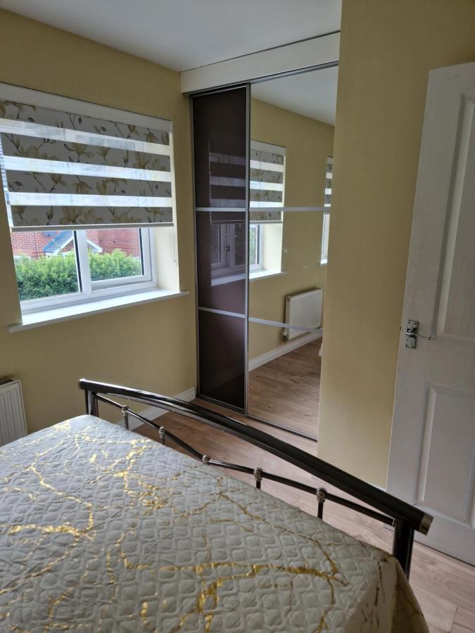 Private Room Manchester Extérieur photo